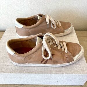 The Frye Company, vintage tan colored,  leather sneaker.  Size 8.5.